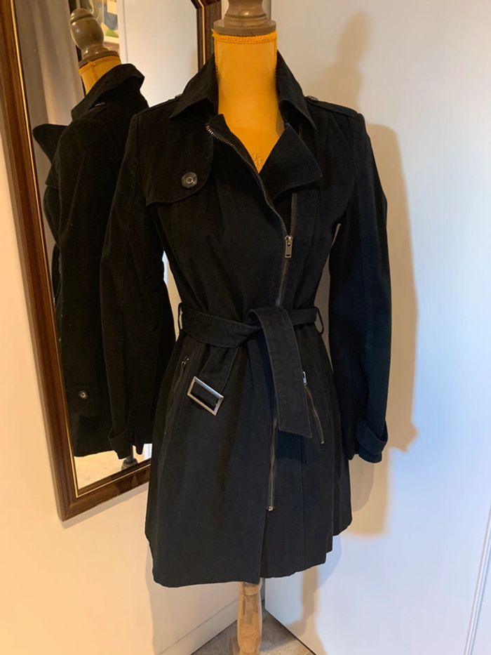 Trench-coat noir