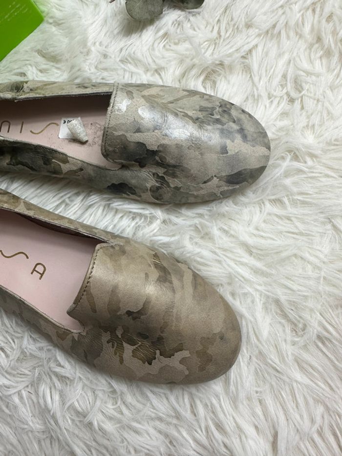 Paire de slipper Unisa taille 33 - photo numéro 3