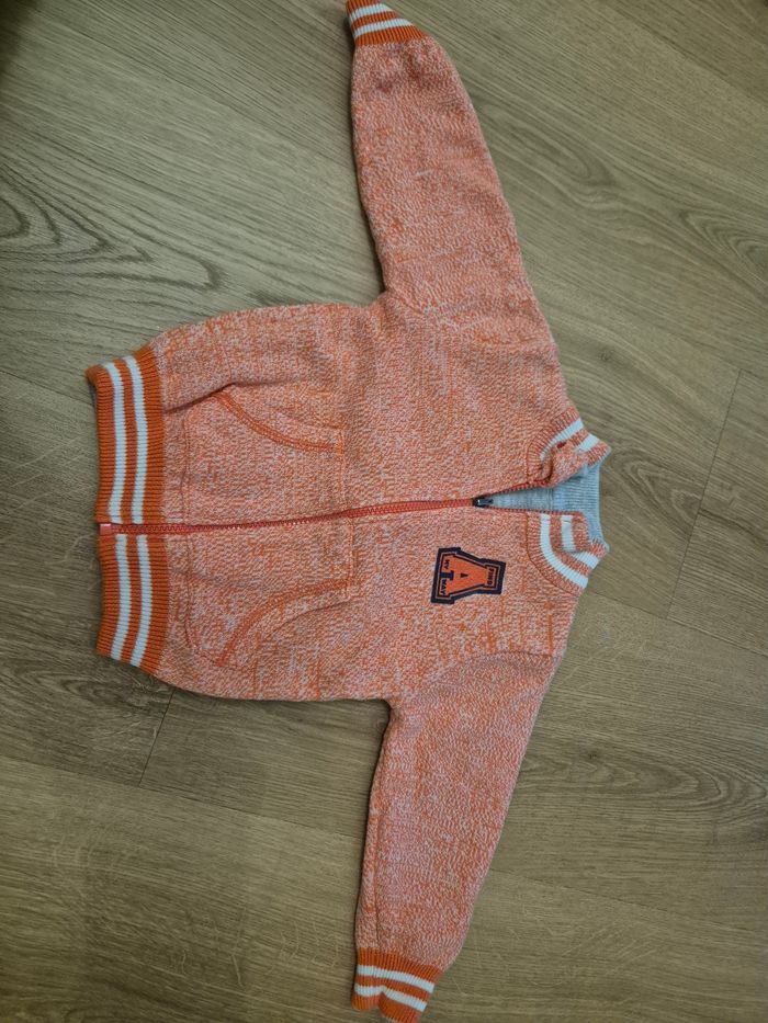 Lot vêtement 6 mois - photo numéro 7