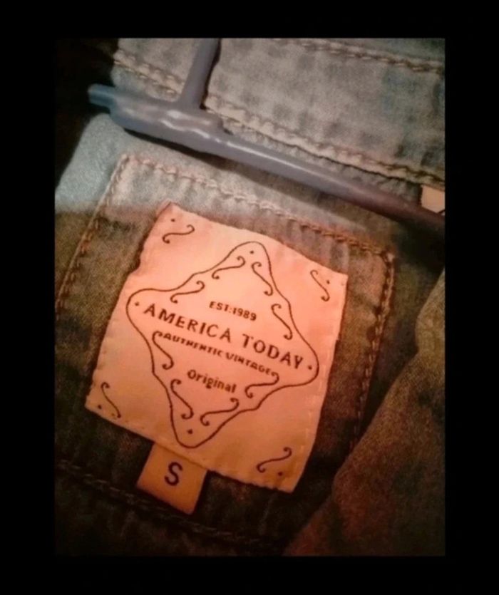Chemise en jean sans manche - photo numéro 4