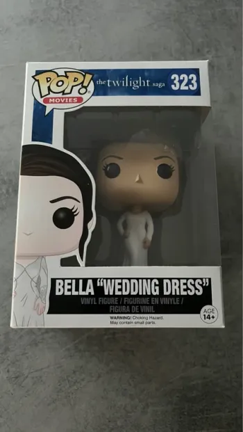 Pop Twilight Bella Swan wedding 323
