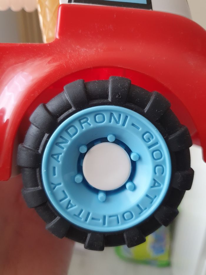Camion de glace - photo numéro 6