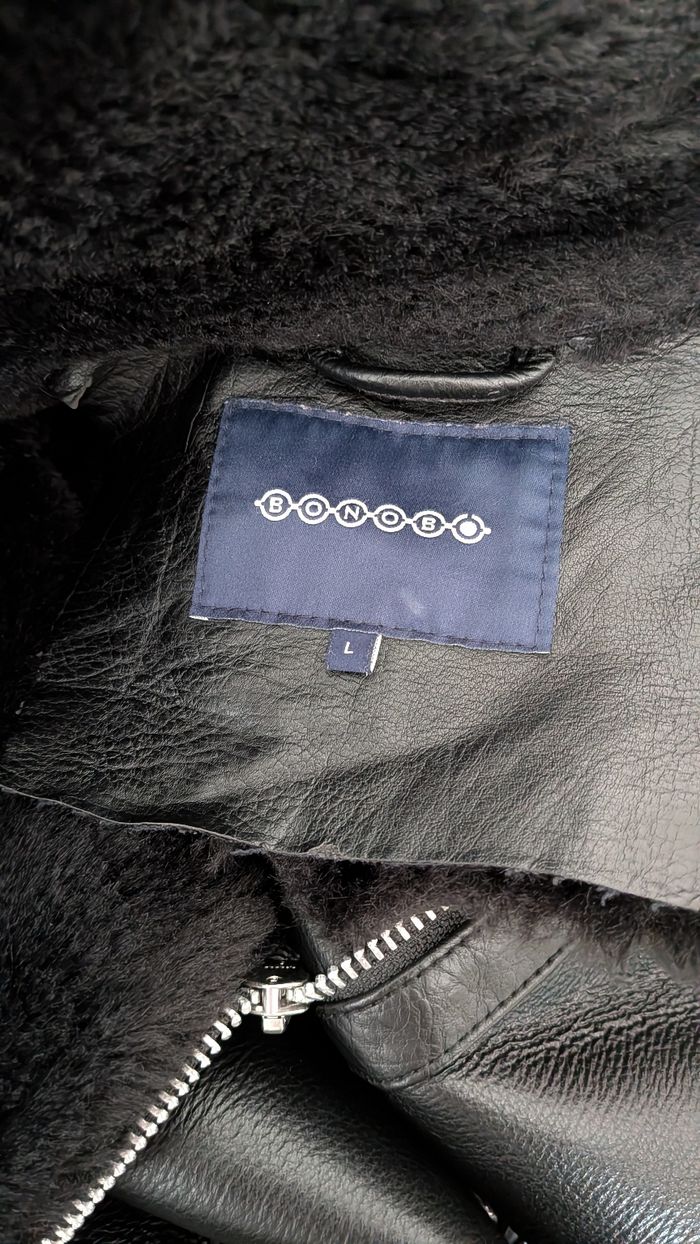 Veste en simili cuir et moumoute - photo numéro 10