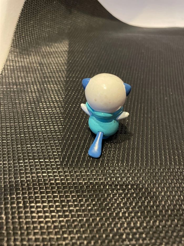 Figurine Moustillon Oshawott Pokémon Nintendo 4cm officiel - photo numéro 3