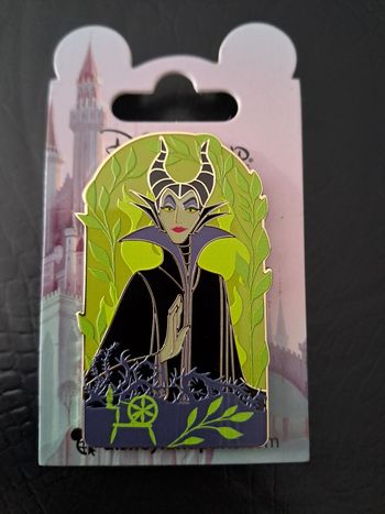 Pin's disney Malefique