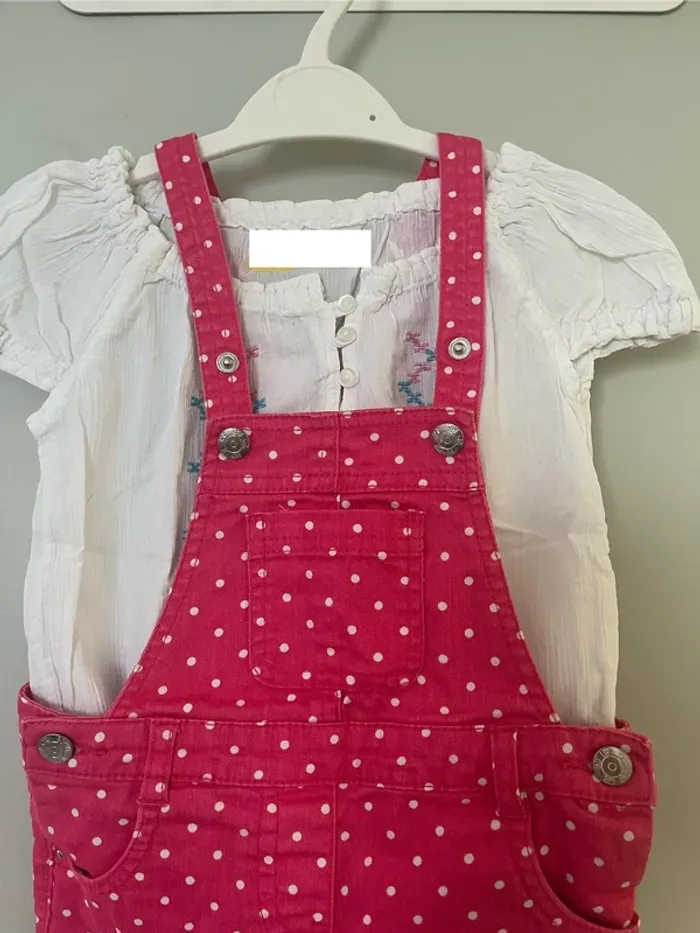 Salopette short rose avec tee shirt taille 3 ans - photo numéro 3