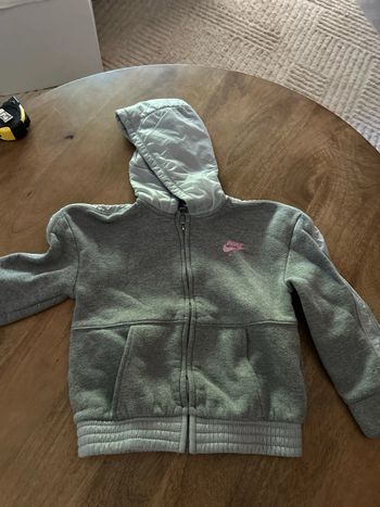 Sweat-shirt à capuche