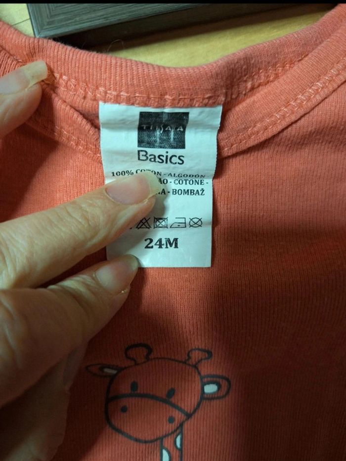 Bodies manches longues taille 24 mois marque basic très bon état - photo numéro 7