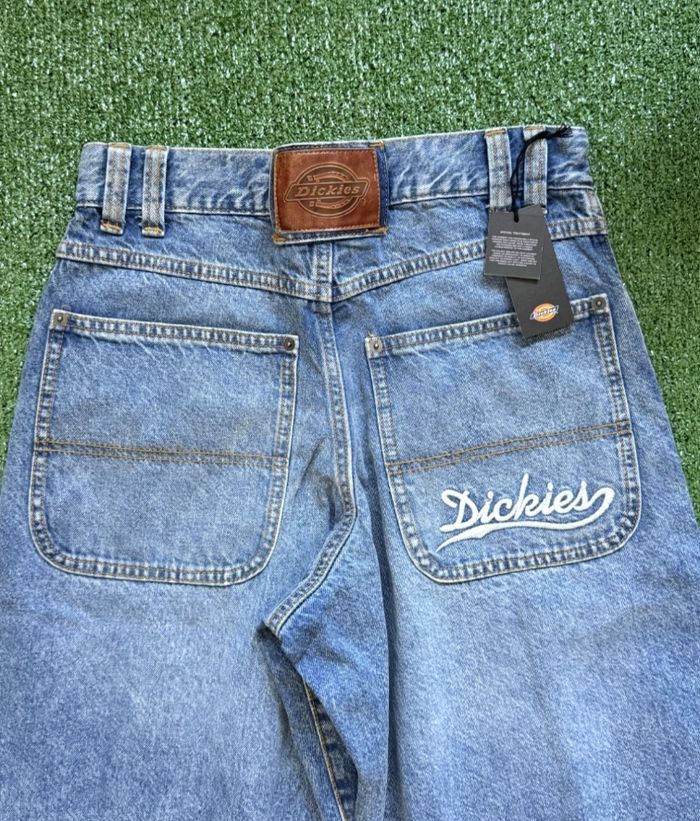 Jean Dickies neuf- loose wave ample- bleu clair délavé- T44 W34 - photo numéro 2