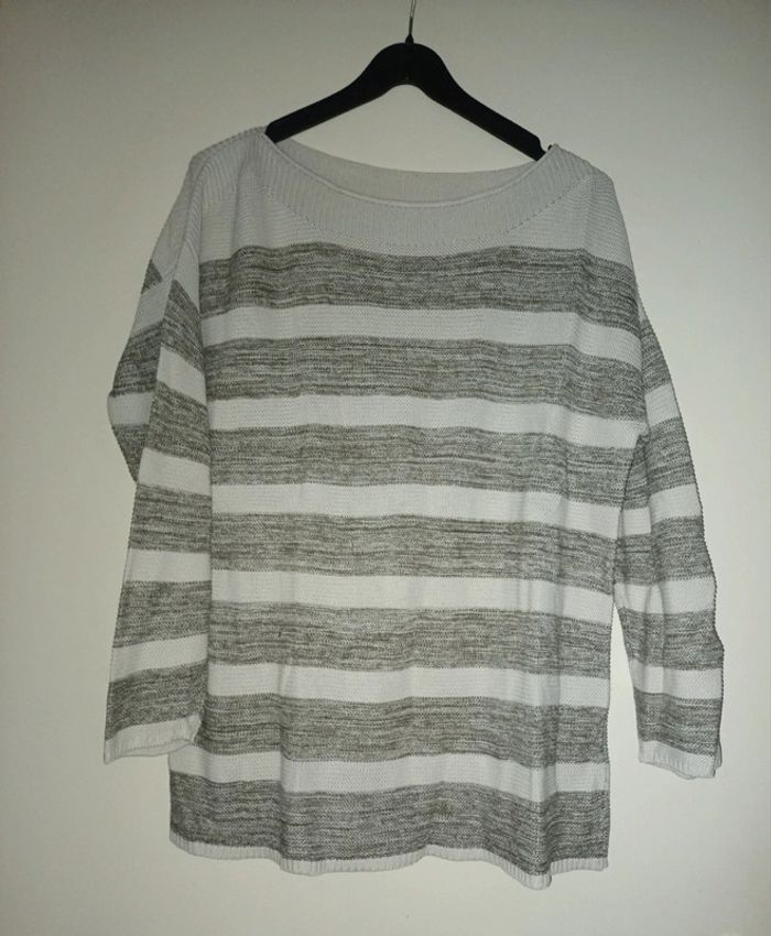 Pull a rayures manches longues