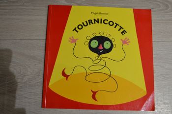 Livre école des loisirs Tournicotte
