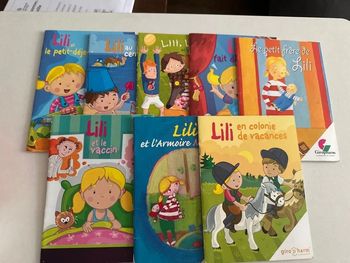 Lot de 8 livres Lili édition Giro Pharm