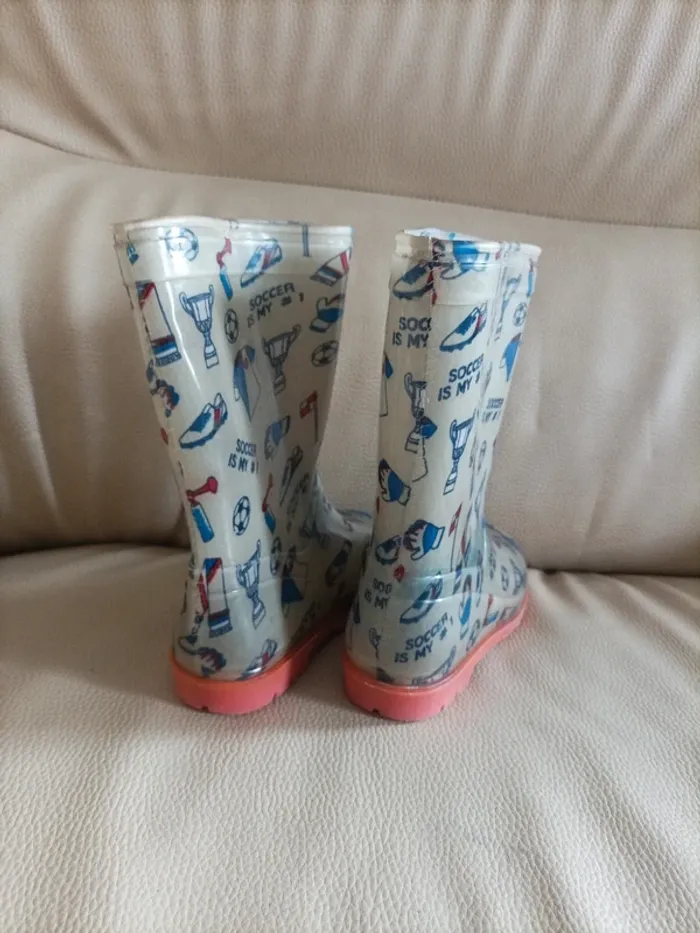 Bottes de pluie - photo numéro 3