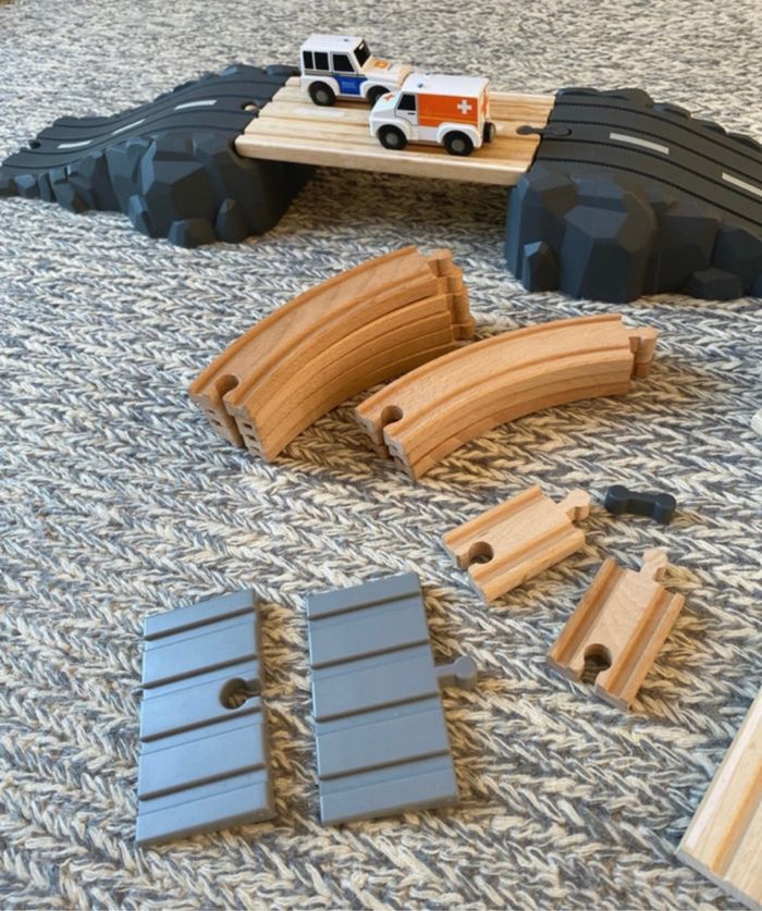 Circuit voiture bois - photo numéro 2