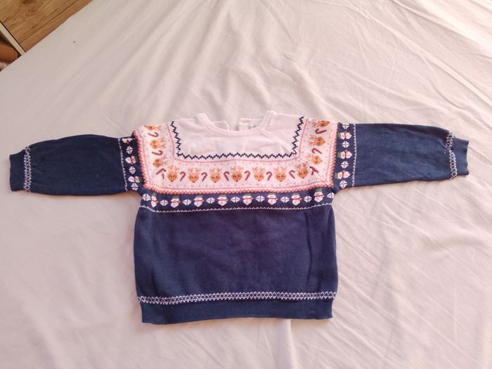 Lot pulls 24 mois - photo numéro 5