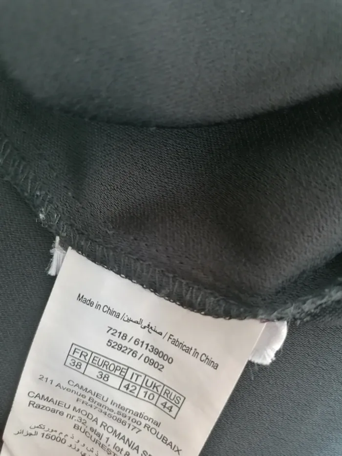 Robe noire à manches courtes - Taille 38 - photo numéro 3