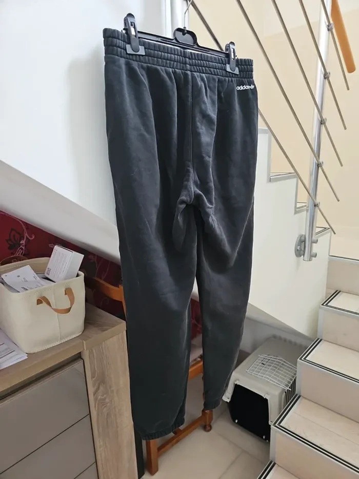 Jogging Adidas taille S - photo numéro 6