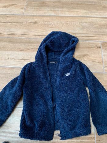 Gilet doux taille 8 ans