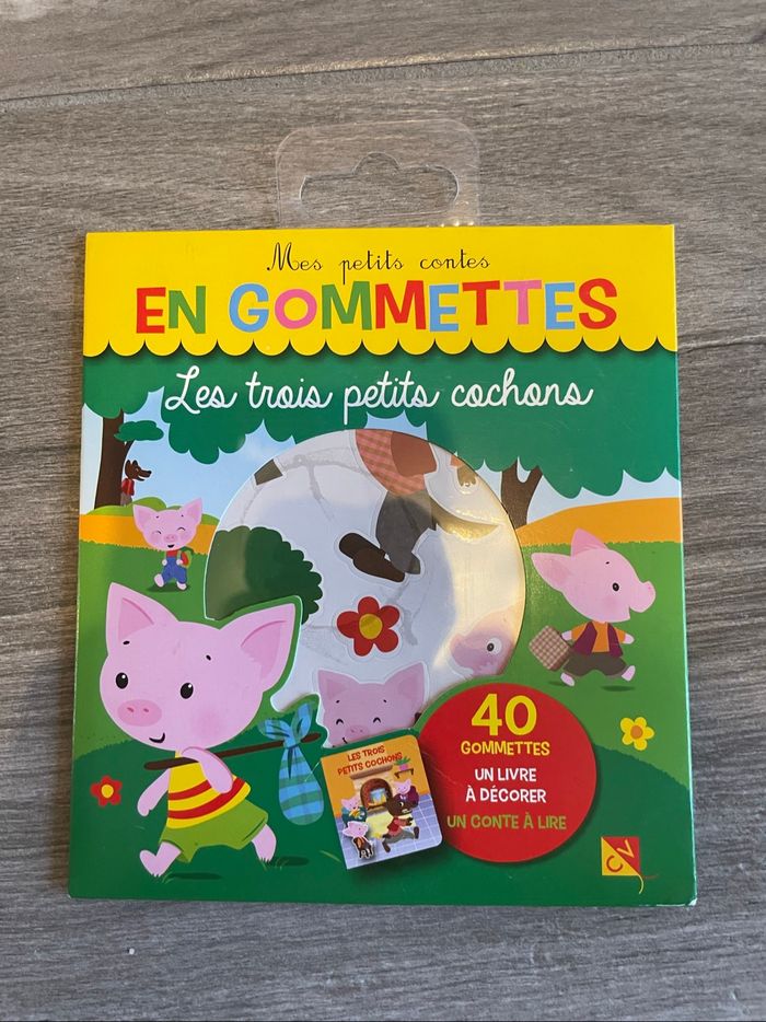 Livre et gommettes