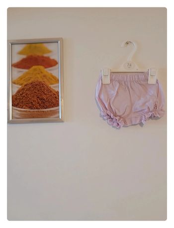 Short léger rose  orchestra Taille 1 mois