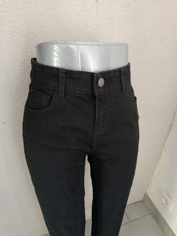 Pantalon noir femme Kiabi taille 38 - photo numéro 2