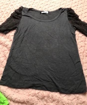 T-shirt kiabi taille M