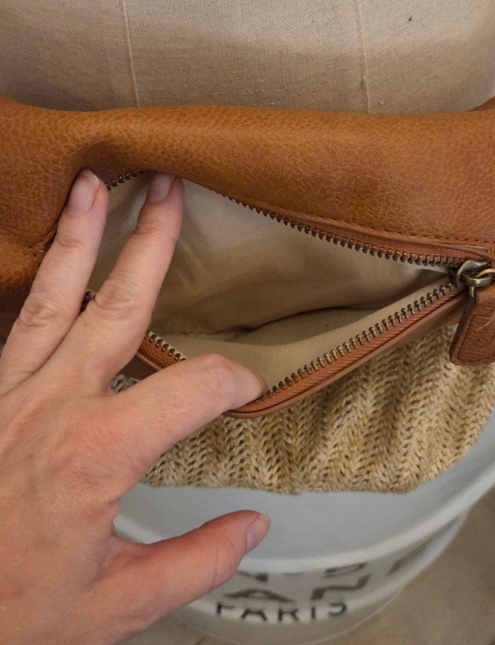 Sac bandoulière PHILOV’ camel & paille tressée  – style bohème chic – excellent état comme neuf - photo numéro 3