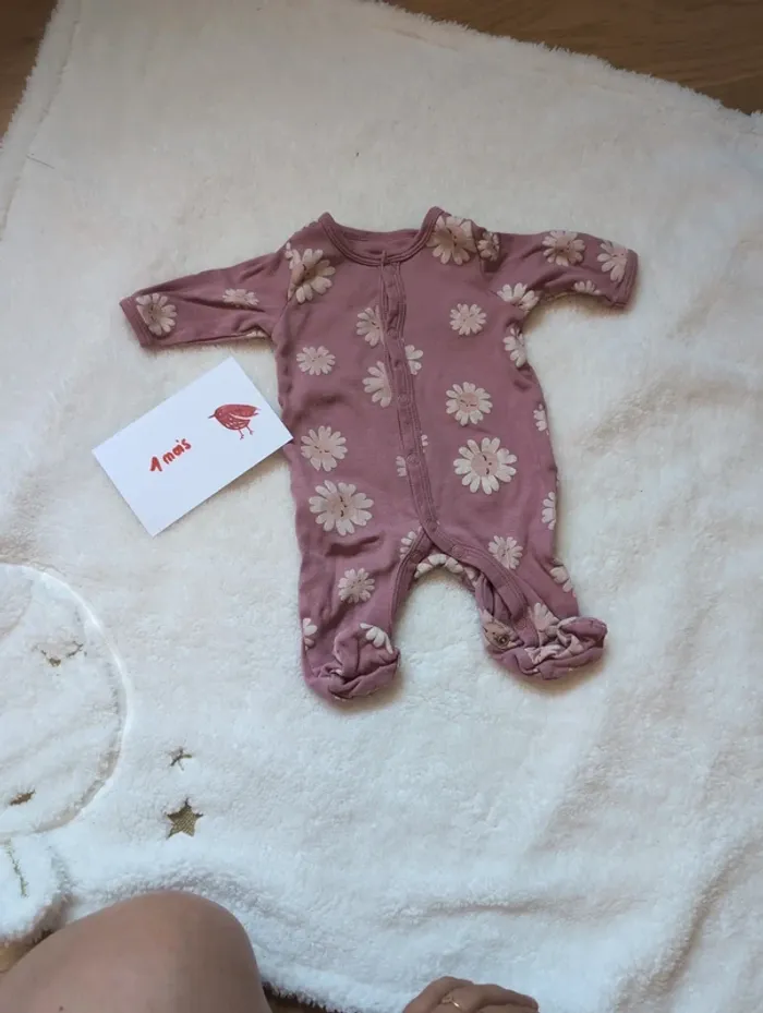 Pyjama gemo 1 mois
