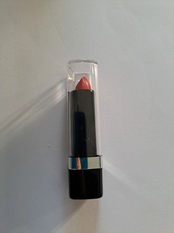 Rouge à lèvres rouge