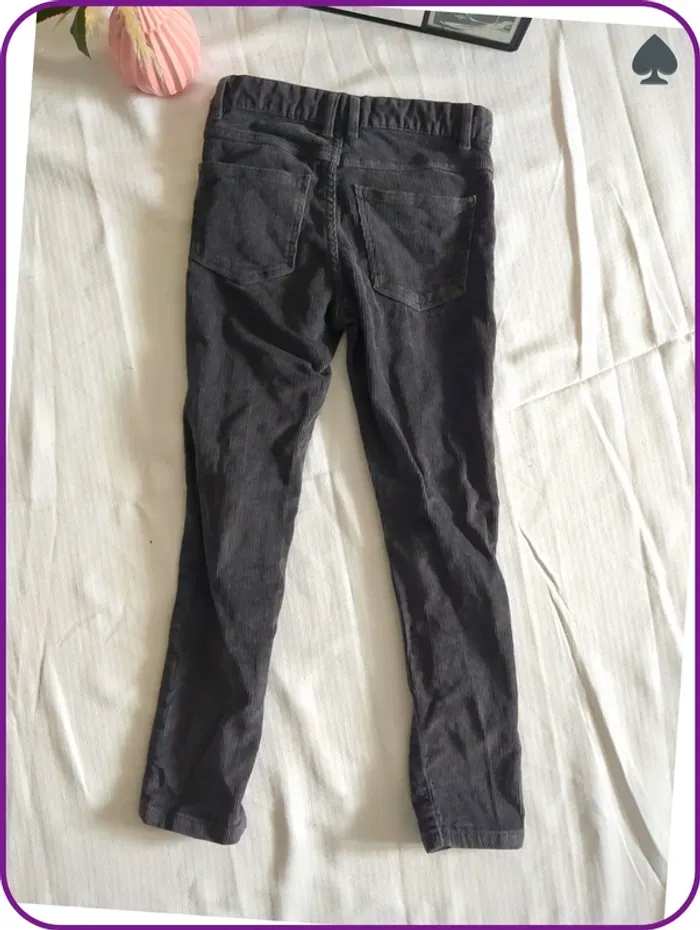 Pantalon fille velour côtelé 8 ans - photo numéro 4