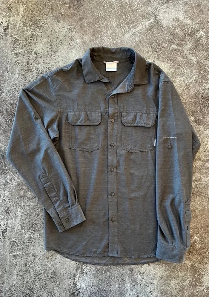 Chemise manches longues nylon grise homme Omni Wick Columbia taille S Men shirt Herrenhemd
