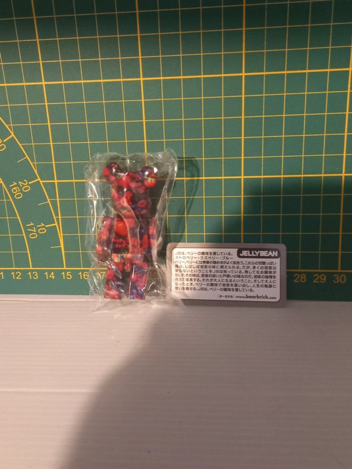 Bearbrick jellybean - photo numéro 3
