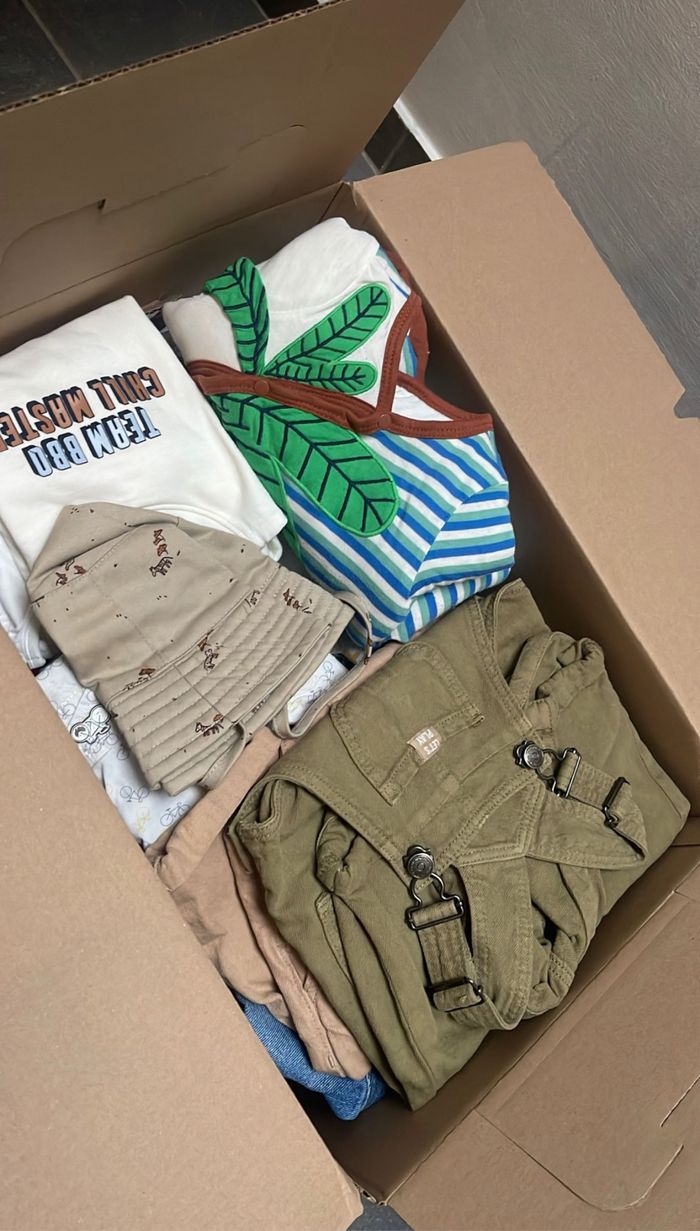 Box vêtements garçon 9 mois