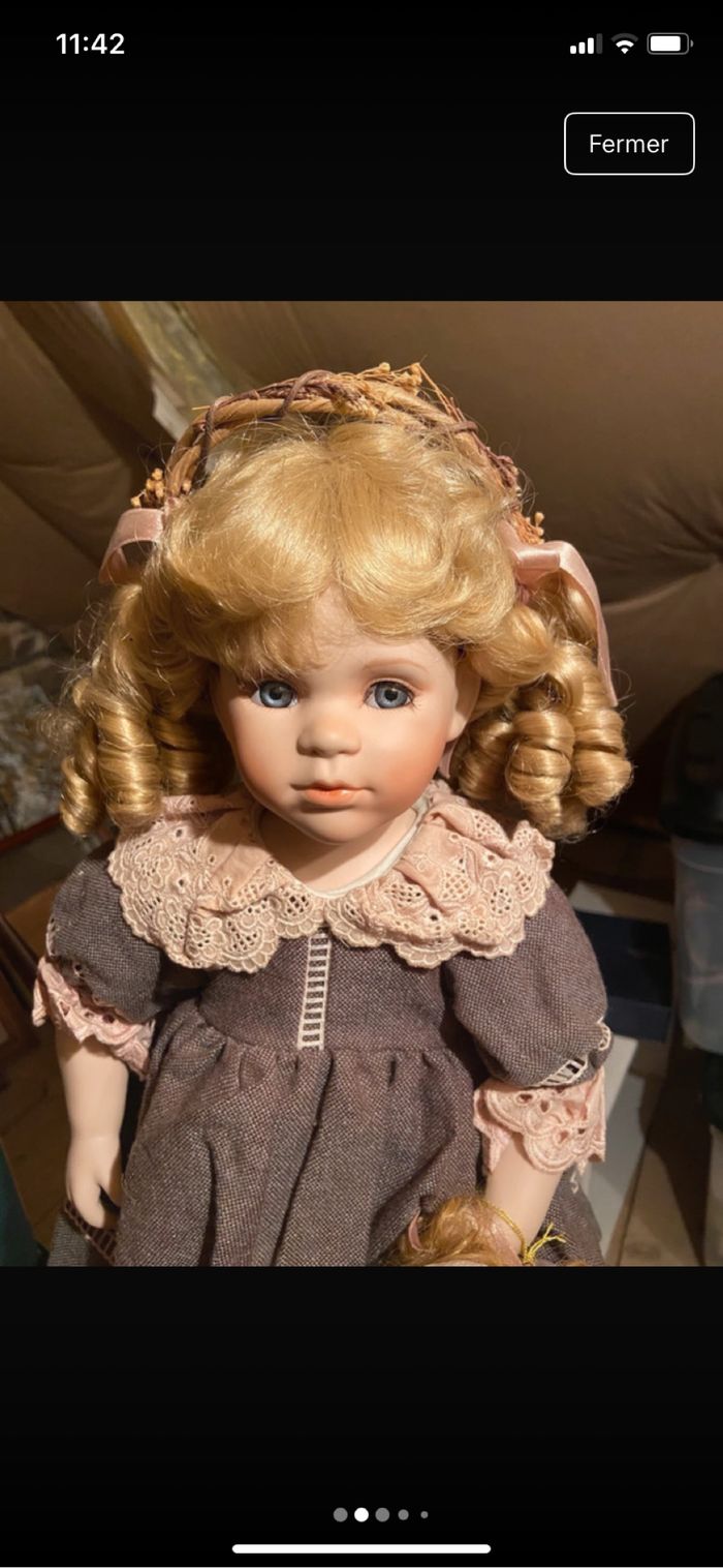 Poupée de collection en porcelaine Isabelle Les poupées Carine - photo numéro 2