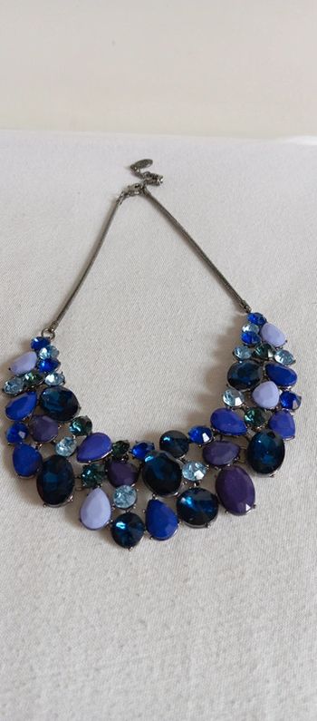 Collier strass tons bleus