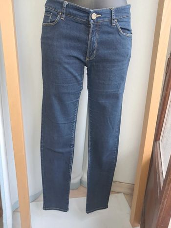 I code jean slim fit T.40 en tbe
