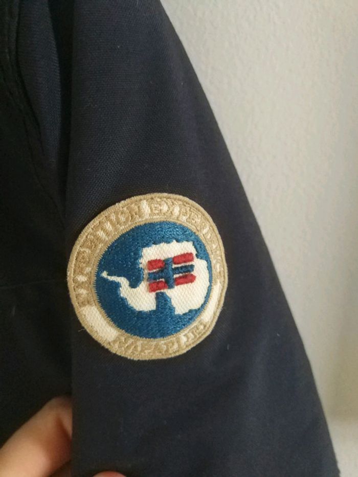 Blouson Napapijri 6 ans - photo numéro 3