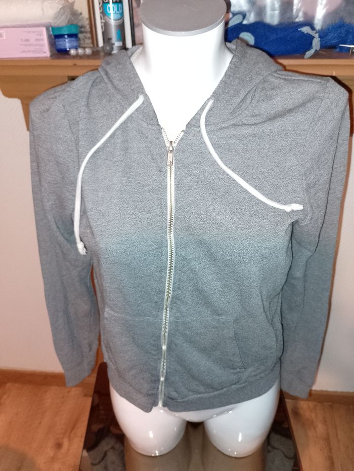 haut de survetement tm