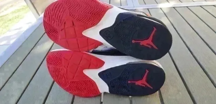 Basket nike air garçon Jordan taille 38 - photo numéro 2