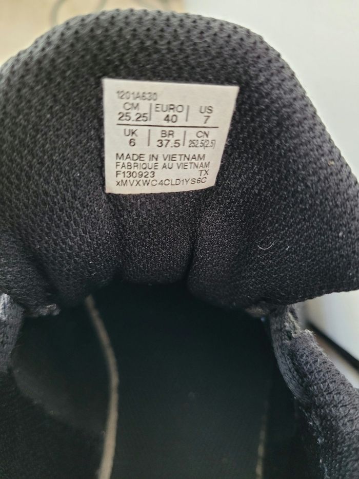Baskets Asics - photo numéro 8