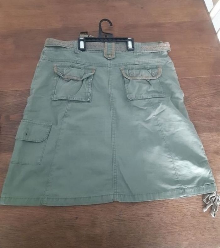 Veste et jupe - photo numéro 4