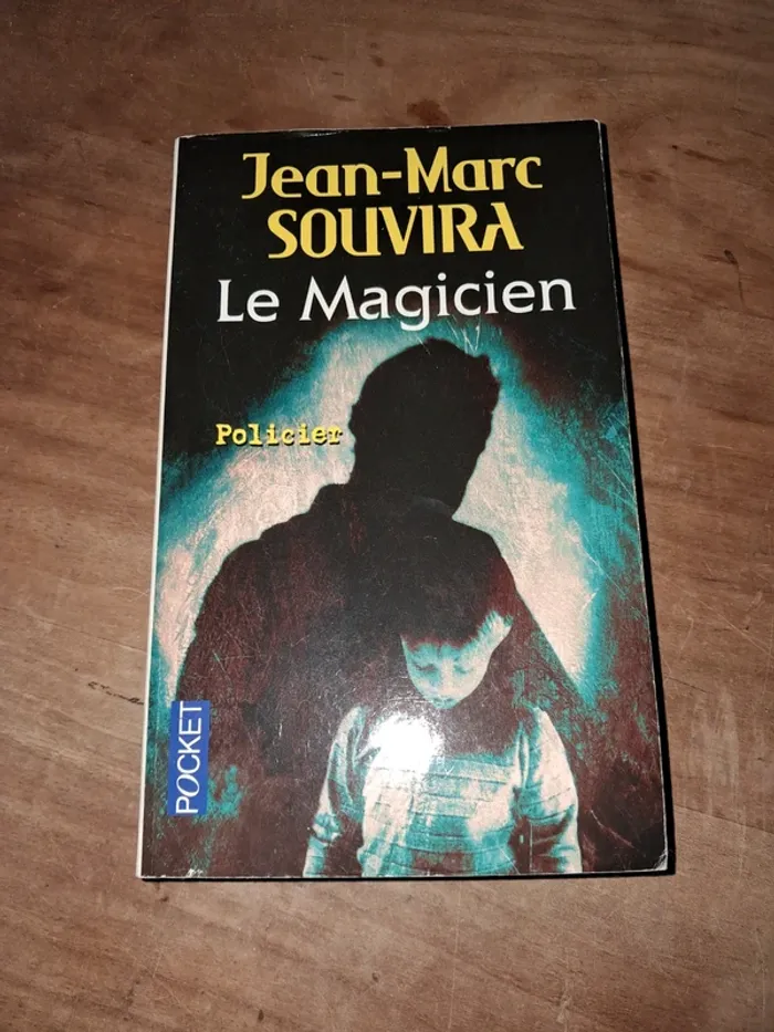 Livre Le Magicien