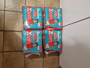 104 couches Pampers baby-dry pants taille 8