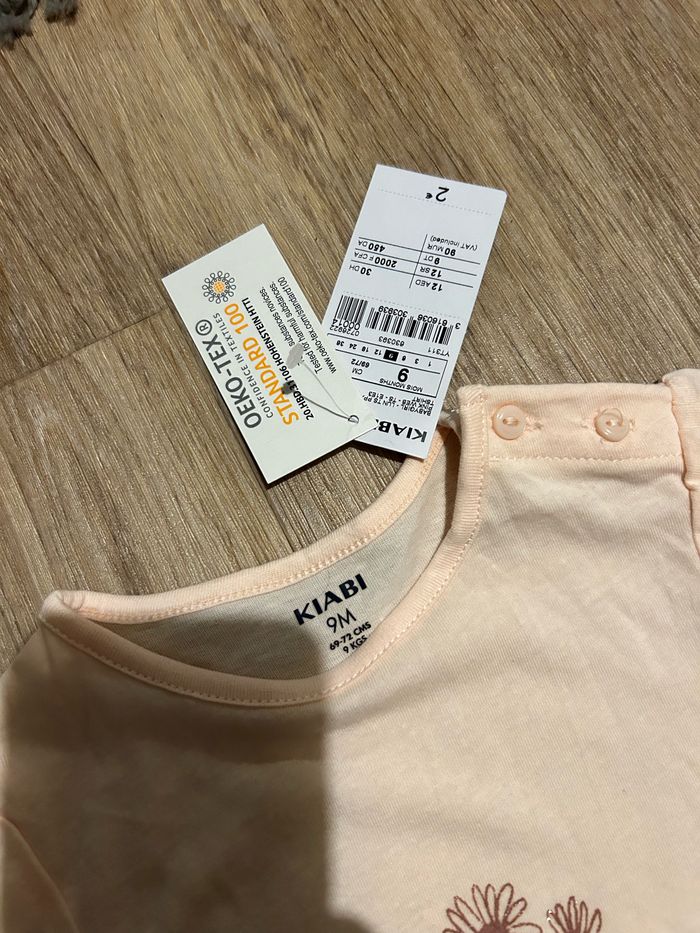 Teeshirt fleurs - photo numéro 2