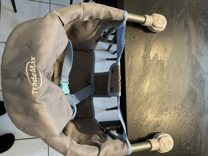 Rehausseur bébé de table - photo numéro 5