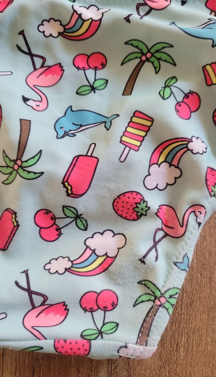 Maillot 2 pièces 6/8 ans - photo numéro 4