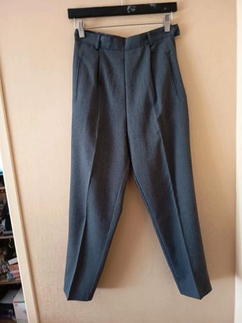 Pantalon femme. (D72)