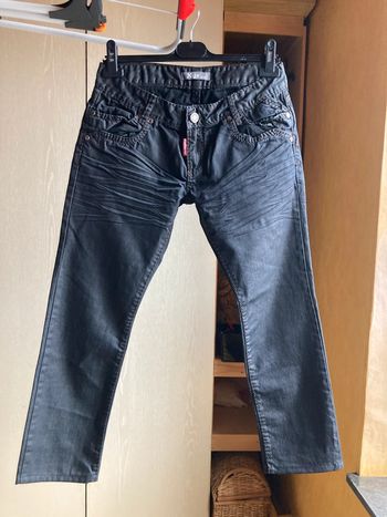 Superbe jeans taille basse marque Kosmo Jo taille 38