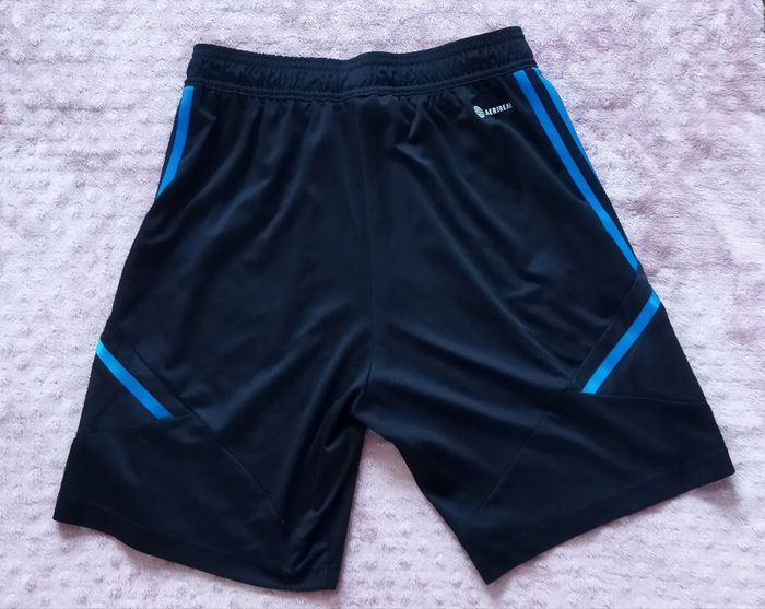 Short de foot Manchester United - photo numéro 3
