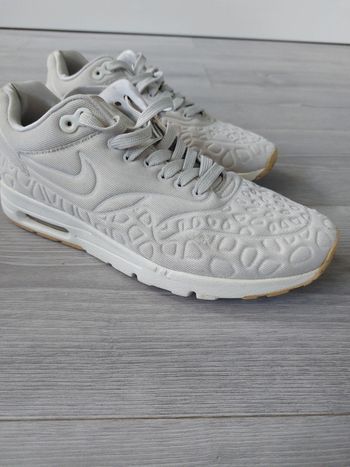 Basket Nike Air Max pointure 38,5